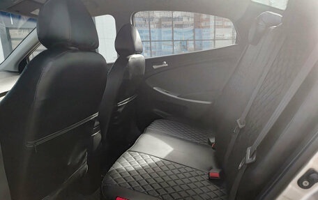 Hyundai Solaris II рестайлинг, 2011 год, 885 000 рублей, 12 фотография