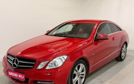 Mercedes-Benz E-Класс, 2011 год, 1 450 000 рублей, 1 фотография