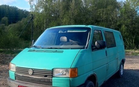 Volkswagen Transporter T4, 1992 год, 370 000 рублей, 1 фотография