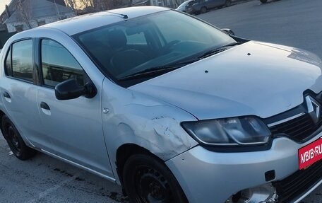 Renault Logan II, 2015 год, 165 000 рублей, 1 фотография