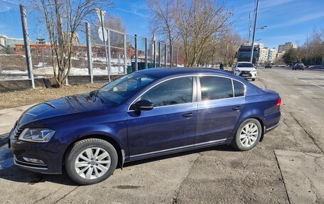 Volkswagen Passat B7, 2013 год, 1 100 000 рублей, 2 фотография