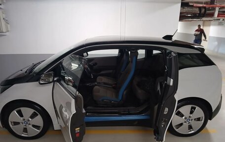 BMW i3 I01 рестайлинг, 2018 год, 1 900 000 рублей, 19 фотография