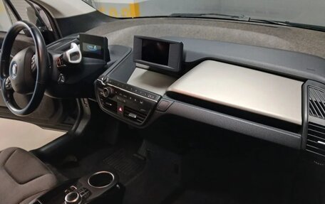 BMW i3 I01 рестайлинг, 2018 год, 1 900 000 рублей, 18 фотография