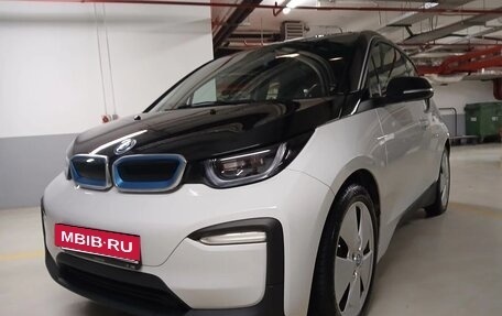 BMW i3 I01 рестайлинг, 2018 год, 1 900 000 рублей, 9 фотография
