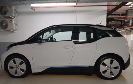 BMW i3 I01 рестайлинг, 2018 год, 1 900 000 рублей, 20 фотография