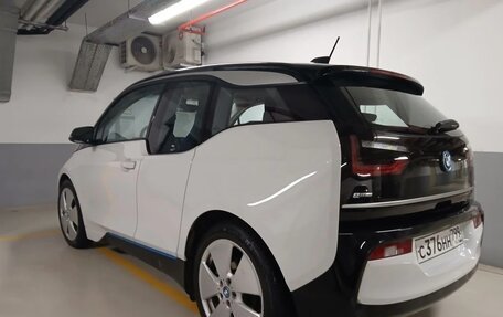 BMW i3 I01 рестайлинг, 2018 год, 1 900 000 рублей, 21 фотография