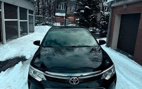 Toyota Camry, 2016 год, 2 015 000 рублей, 3 фотография