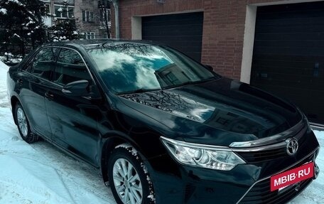 Toyota Camry, 2016 год, 2 015 000 рублей, 4 фотография