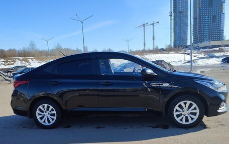 Hyundai Solaris II рестайлинг, 2017 год, 1 180 000 рублей, 3 фотография