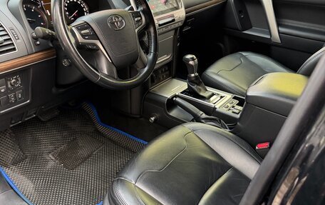 Toyota Land Cruiser Prado 150 рестайлинг 2, 2019 год, 5 300 000 рублей, 6 фотография