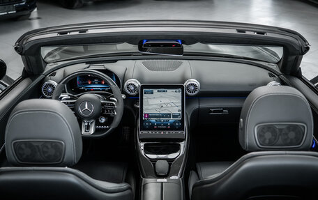 Mercedes-Benz SL-Класс AMG, 2022 год, 20 500 000 рублей, 23 фотография