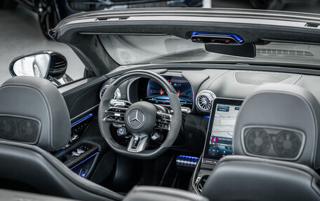 Mercedes-Benz SL-Класс AMG, 2022 год, 20 500 000 рублей, 24 фотография