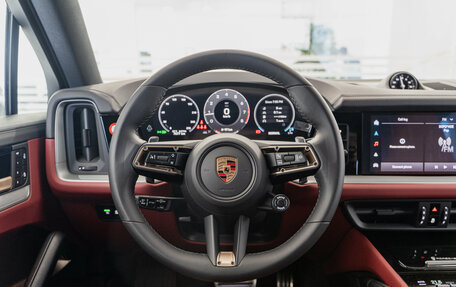 Porsche Cayenne III, 2024 год, 20 990 000 рублей, 11 фотография