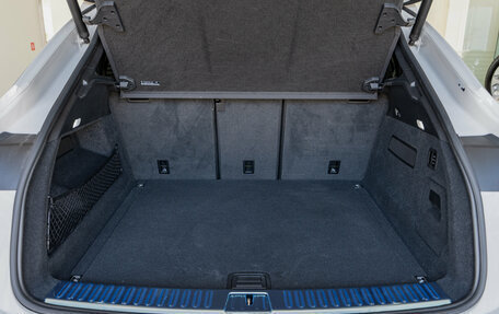 Porsche Cayenne III, 2024 год, 20 990 000 рублей, 20 фотография