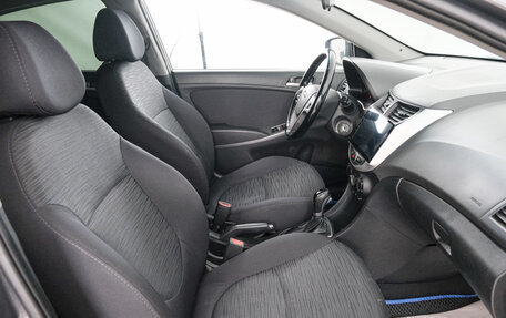 Hyundai Solaris II рестайлинг, 2015 год, 889 000 рублей, 14 фотография