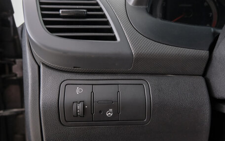 Hyundai Solaris II рестайлинг, 2015 год, 889 000 рублей, 19 фотография