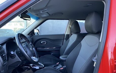 KIA Soul II рестайлинг, 2017 год, 1 869 000 рублей, 23 фотография