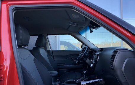 KIA Soul II рестайлинг, 2017 год, 1 869 000 рублей, 28 фотография