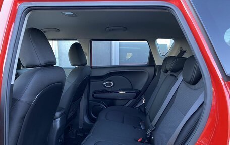 KIA Soul II рестайлинг, 2017 год, 1 869 000 рублей, 27 фотография