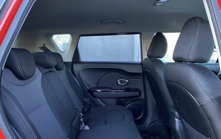 KIA Soul II рестайлинг, 2017 год, 1 869 000 рублей, 29 фотография