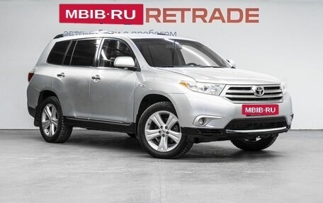 Toyota Highlander III, 2011 год, 1 340 000 рублей, 4 фотография