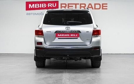 Toyota Highlander III, 2011 год, 1 340 000 рублей, 7 фотография