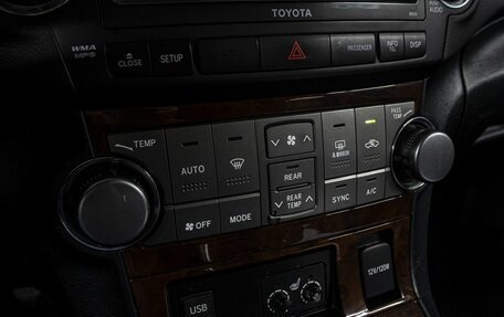 Toyota Highlander III, 2011 год, 1 340 000 рублей, 28 фотография