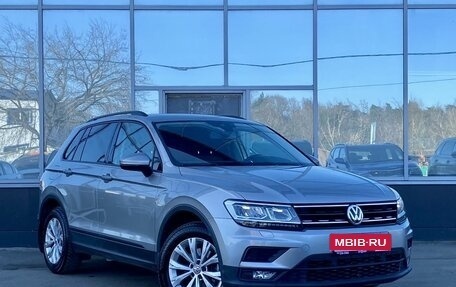 Volkswagen Tiguan II, 2020 год, 2 559 000 рублей, 3 фотография