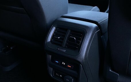 Volkswagen Tiguan II, 2020 год, 2 559 000 рублей, 25 фотография