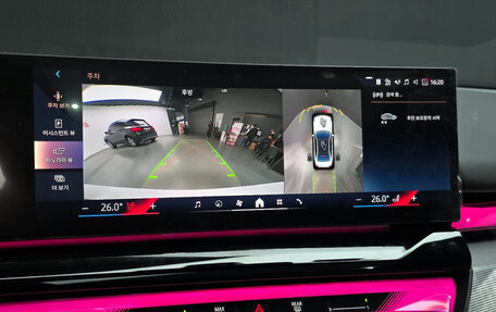 BMW 5 серия, 2025 год, 8 950 000 рублей, 13 фотография