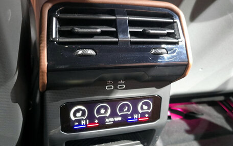 BMW 5 серия, 2025 год, 8 950 000 рублей, 17 фотография