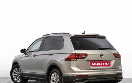 Volkswagen Tiguan II, 2021 год, 2 599 000 рублей, 7 фотография