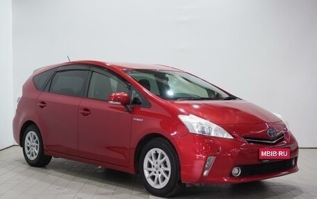 Toyota Prius Alpha I (ZVW40/41), 2012 год, 1 230 000 рублей, 2 фотография