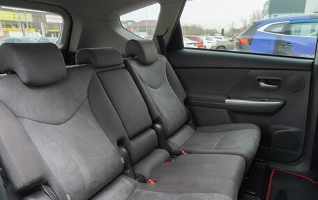 Toyota Prius Alpha I (ZVW40/41), 2012 год, 1 230 000 рублей, 13 фотография