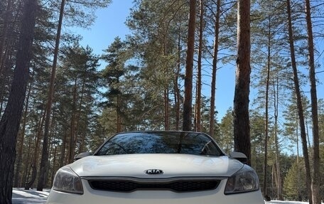 KIA Rio IV, 2019 год, 1 390 000 рублей, 2 фотография