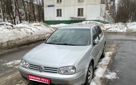 Volkswagen Golf IV, 2000 год, 284 000 рублей, 2 фотография