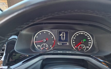 Volkswagen Polo VI (EU Market), 2022 год, 1 800 000 рублей, 5 фотография