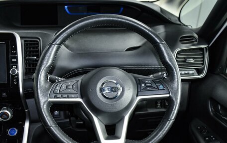 Nissan Serena IV, 2019 год, 2 099 000 рублей, 15 фотография