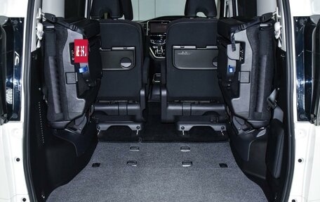 Nissan Serena IV, 2019 год, 2 099 000 рублей, 27 фотография