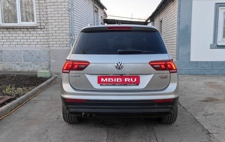 Volkswagen Tiguan II, 2017 год, 2 000 000 рублей, 6 фотография