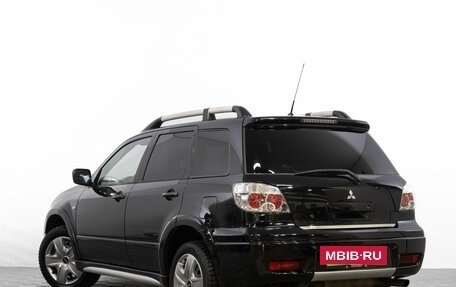 Mitsubishi Outlander III рестайлинг 3, 2007 год, 999 000 рублей, 7 фотография