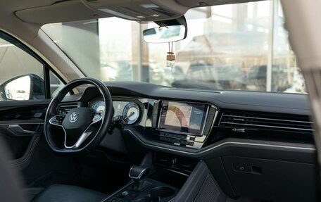 Volkswagen Touareg III, 2021 год, 6 550 000 рублей, 10 фотография