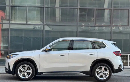 BMW X1, 2023 год, 2 500 000 рублей, 3 фотография