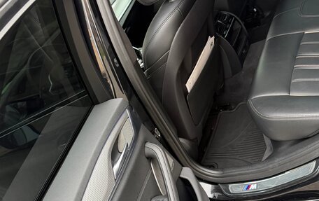 BMW 5 серия, 2018 год, 3 200 000 рублей, 16 фотография