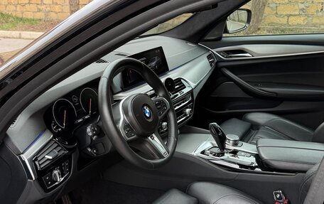 BMW 5 серия, 2018 год, 3 200 000 рублей, 20 фотография