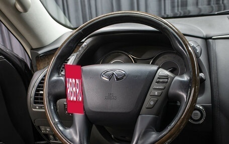 Infiniti QX56, 2011 год, 2 498 000 рублей, 20 фотография