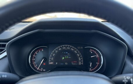 Toyota RAV4, 2020 год, 3 400 000 рублей, 14 фотография