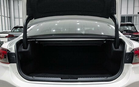 Mazda 6, 2016 год, 1 899 000 рублей, 12 фотография