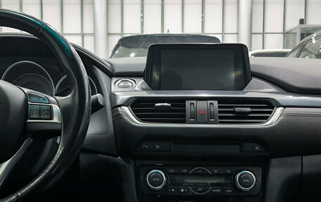 Mazda 6, 2016 год, 1 899 000 рублей, 18 фотография