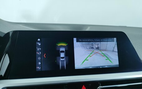 BMW 3 серия, 2019 год, 3 350 000 рублей, 18 фотография